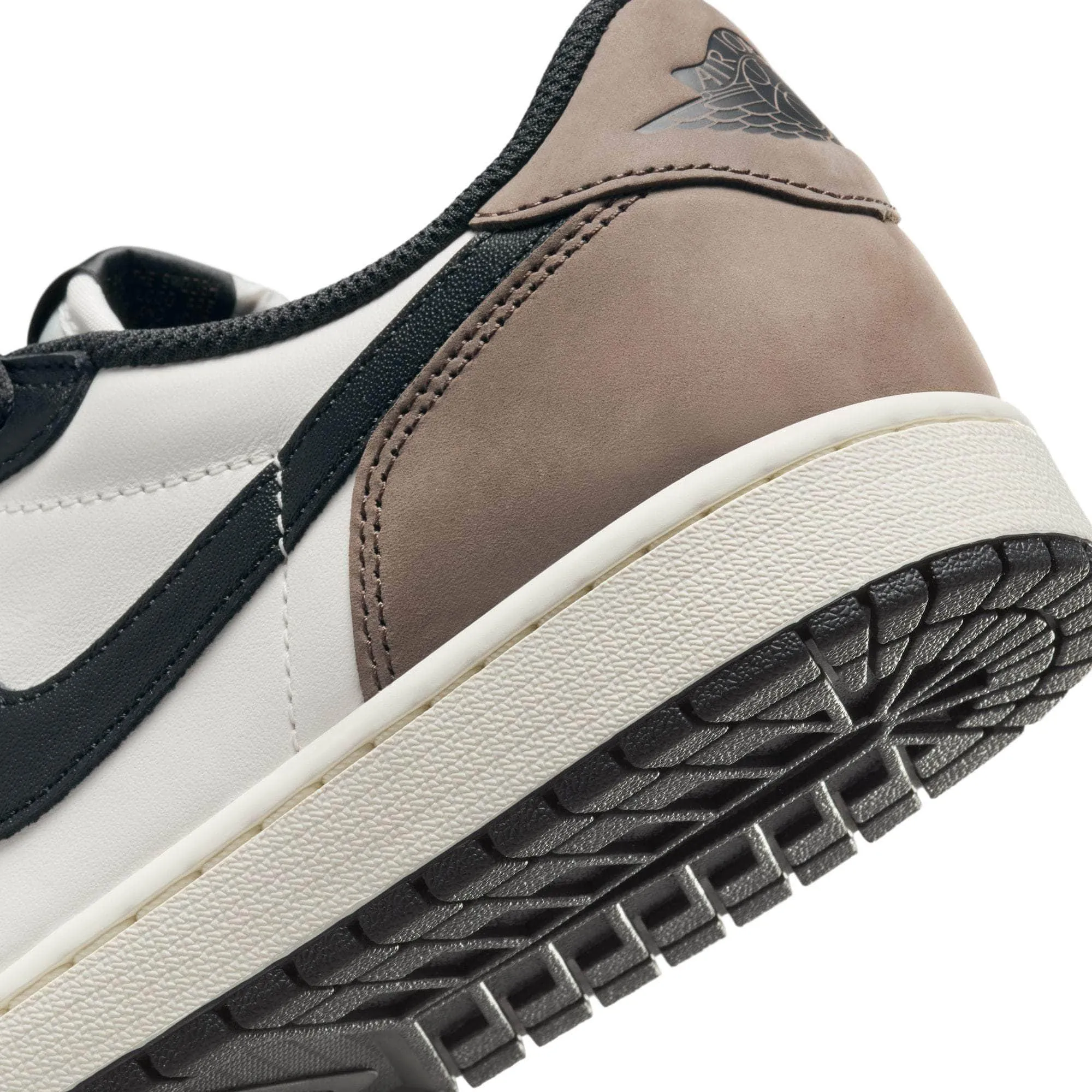 Air Jordan 1 Retro Low "Mocha" - Men's