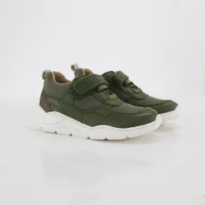 Kids Boy Sporty with a lightweight outer sole sneakers,Olive