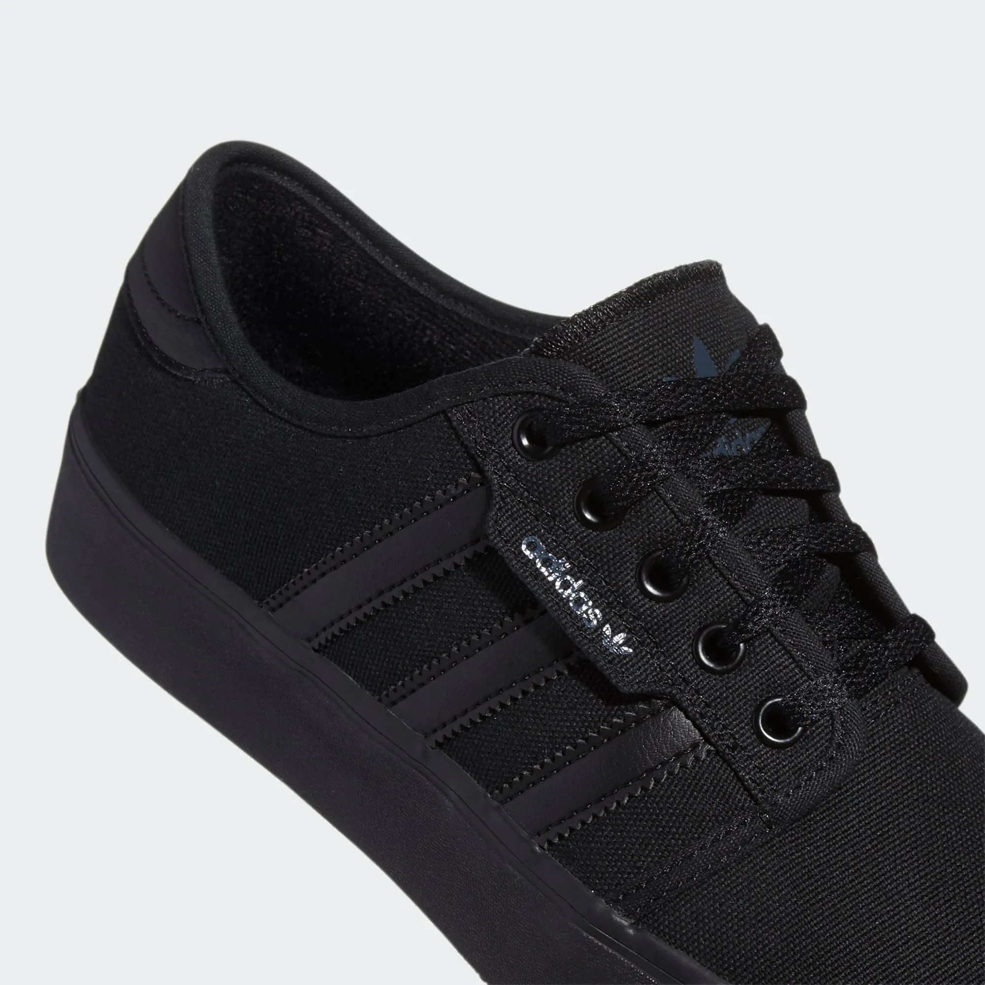 Men's adidas Originals Seeley XT Shoes Triple Black