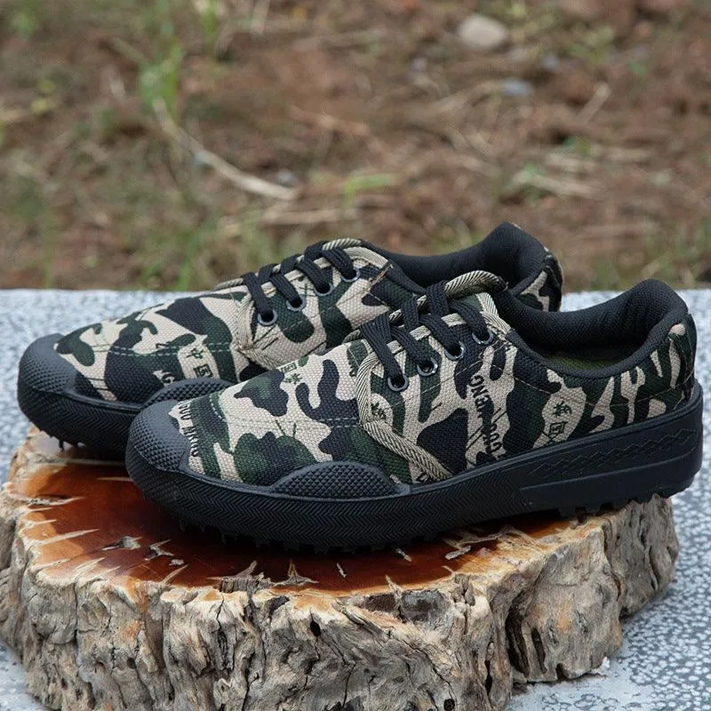 Military Training Work Shoes Outdoor Farmland Rubber Yellow Sneaker