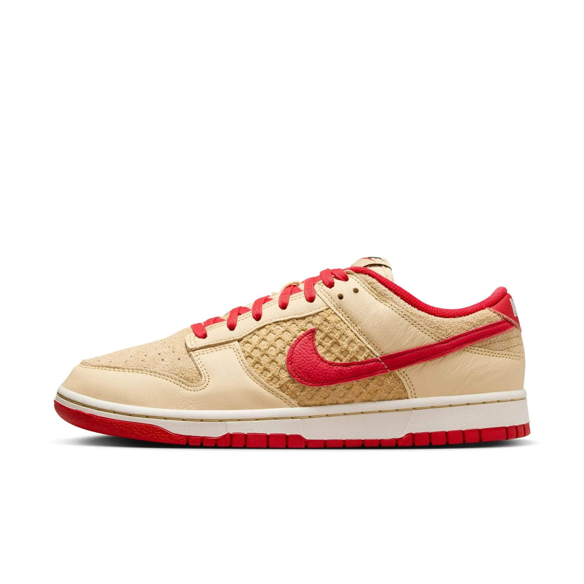 Nike Dunk Low Retro SE "Strawberry Waffle" - Men's