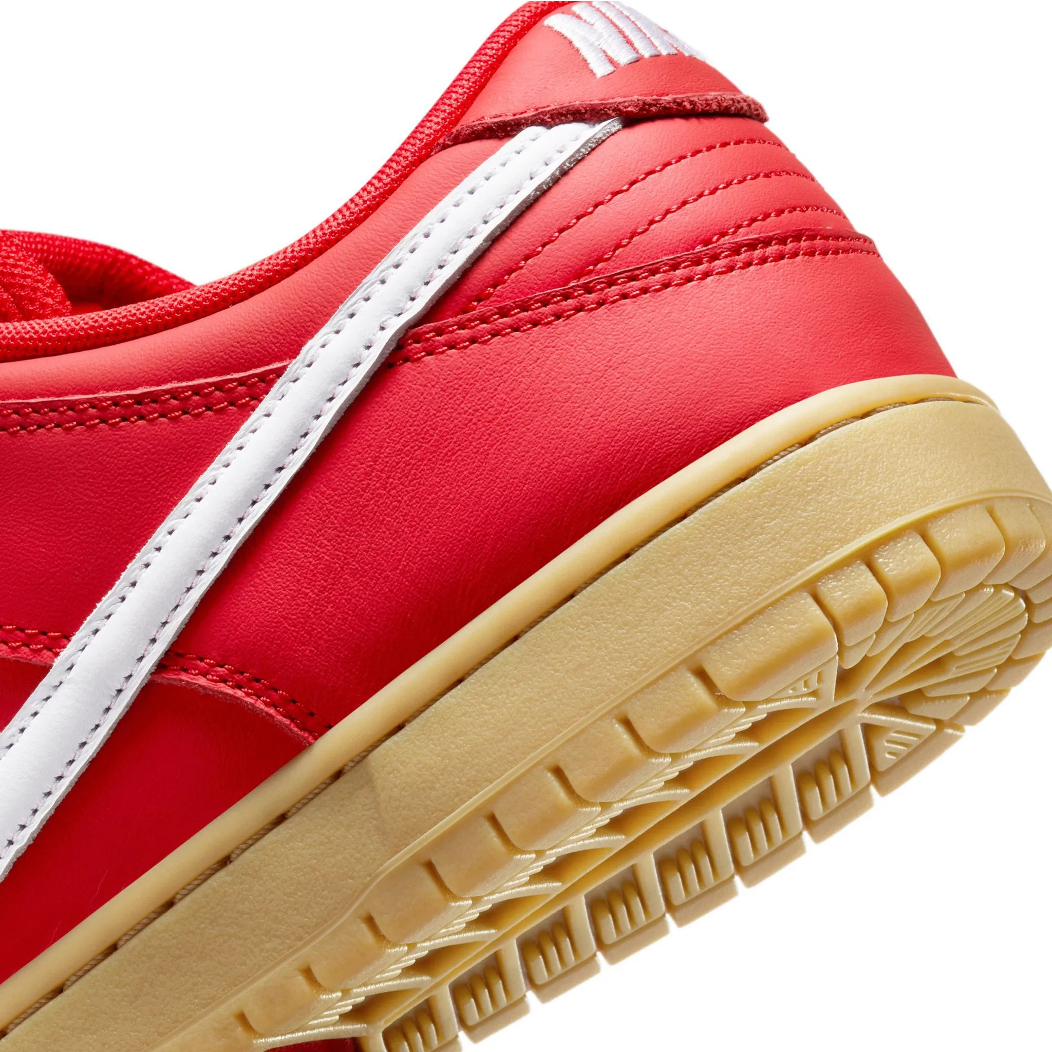 Nike SB Dunk Low Pro University Red/Gum