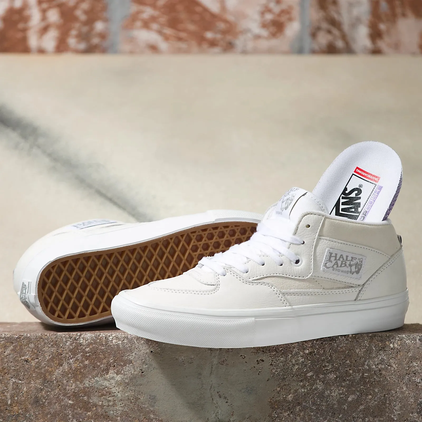 Skate Half Cab Shoe