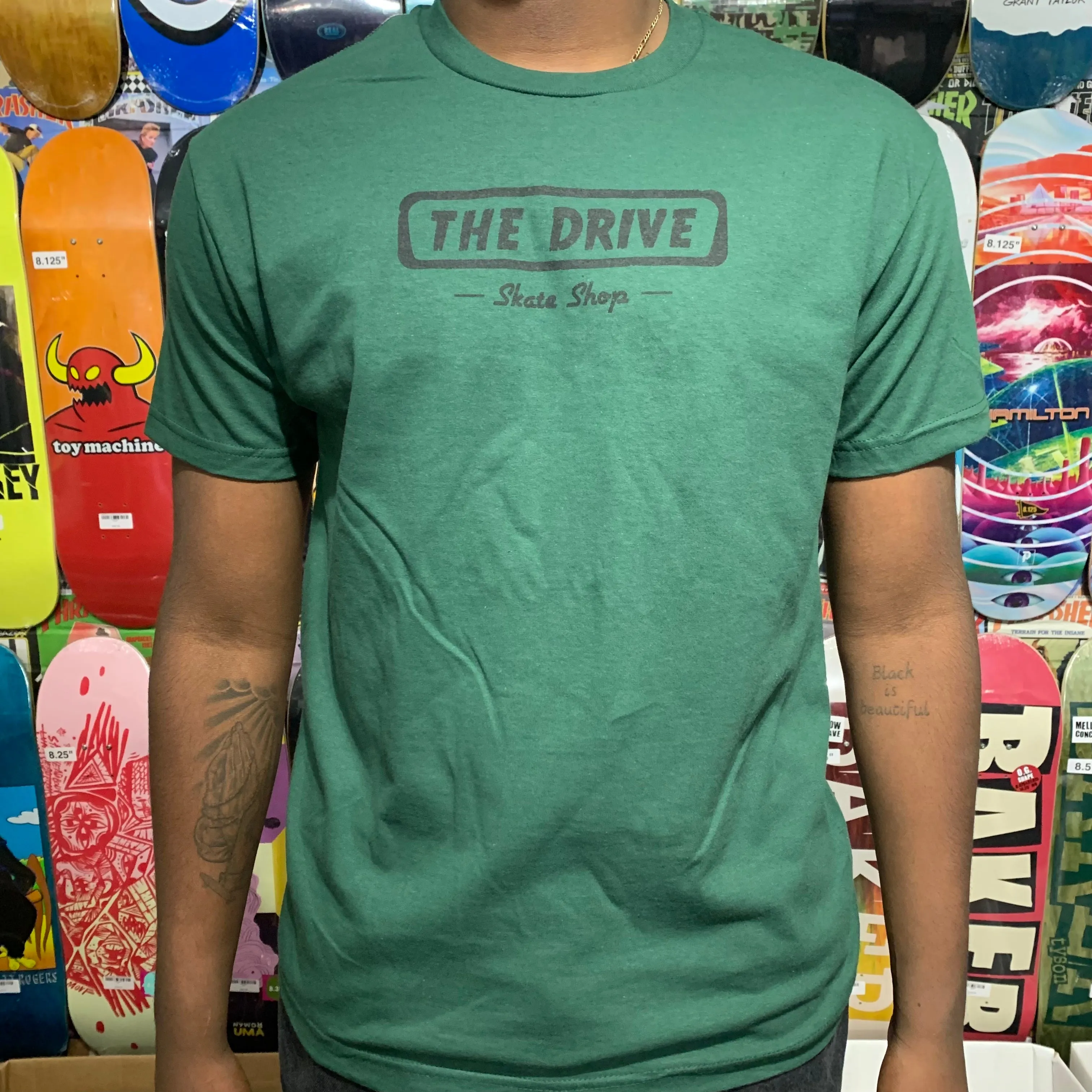 THE DRIVE SKATE SHOP LOGO BAR T-SHIRT FOREST GREEN/BLACK