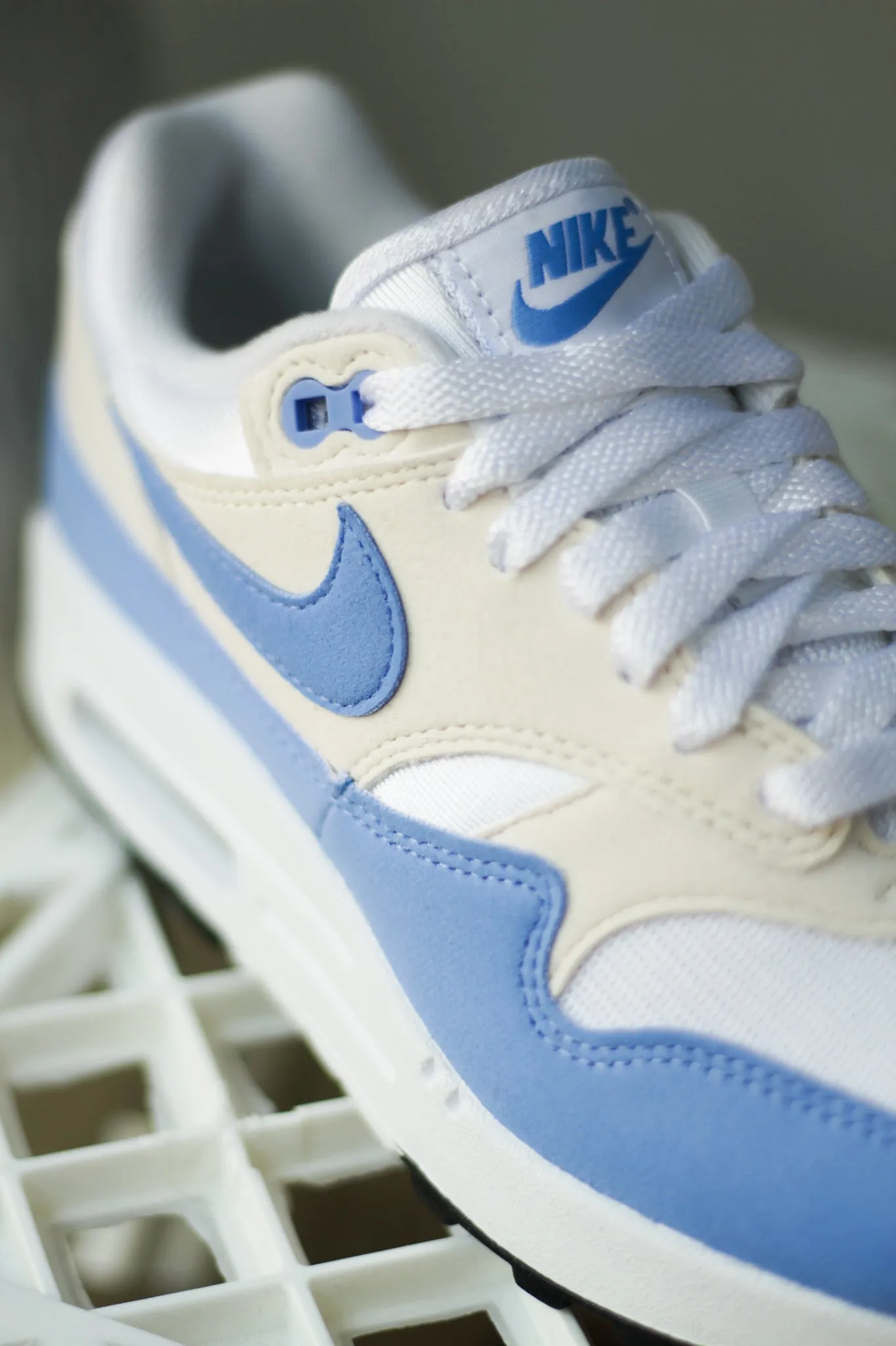 W AIR MAX 1 "ROYAL PULSE"